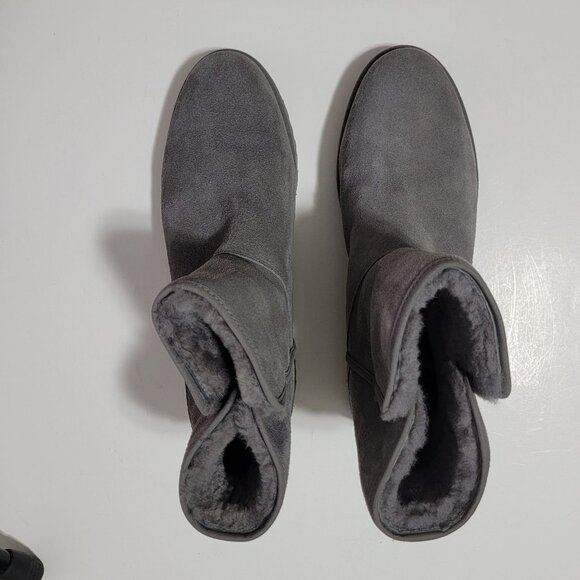 NEW UGG Cory II Classic Boots Womens 11 Cozy Fur Shearling Suede Outdoors - Picture 4 of 9